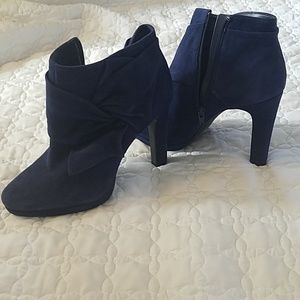 Gianni Bini high heel booties